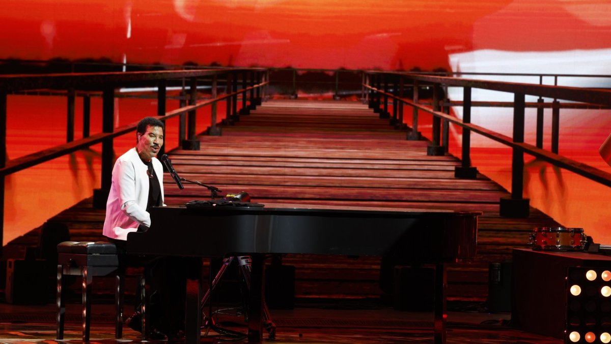 Lionel Richie se recupera tras procedimiento cardíaco