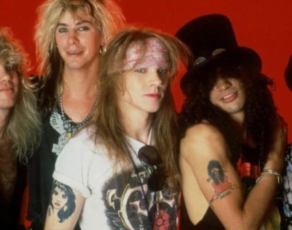 Guns N' Roses: El doble lanzamiento que marcó la historia