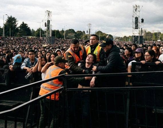 Rock al Parque: aglomeración casi causa tragedia