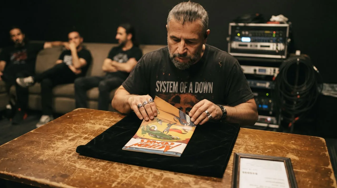 John Dolmayan de System Of A Down compra Action Comics #1 por $825,000