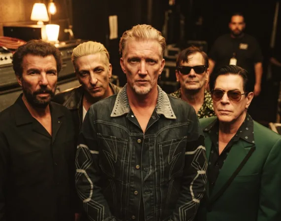 Queens of the Stone Age anuncia gira por EE.UU. con Pixies y nuevo álbum Perfecth