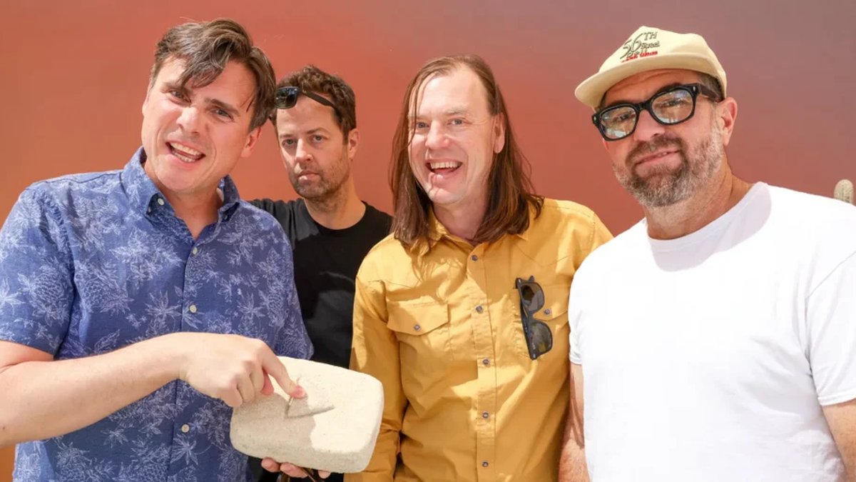 Jimmy Eat World: homenaje con tarjeta de biblioteca