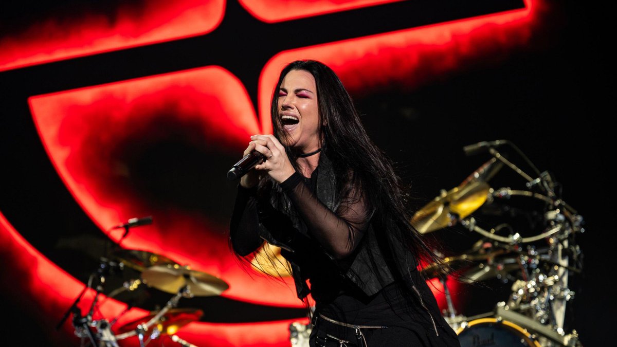 Evanescence: La Tormenta Perfecta del Rock