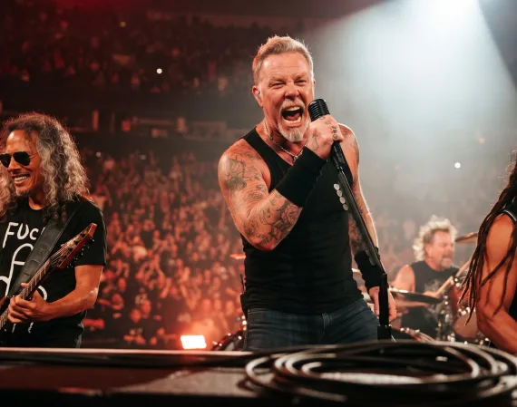 Metallica: James Hetfield aclara que su show no es político