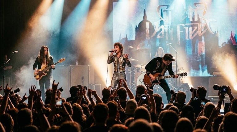 Greta Van Fleet desafía los límites del rock con nuevo disco