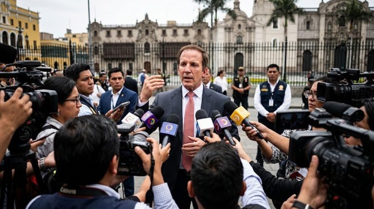 Allison plantea segunda vuelta en Lima y critica a Reggiardo