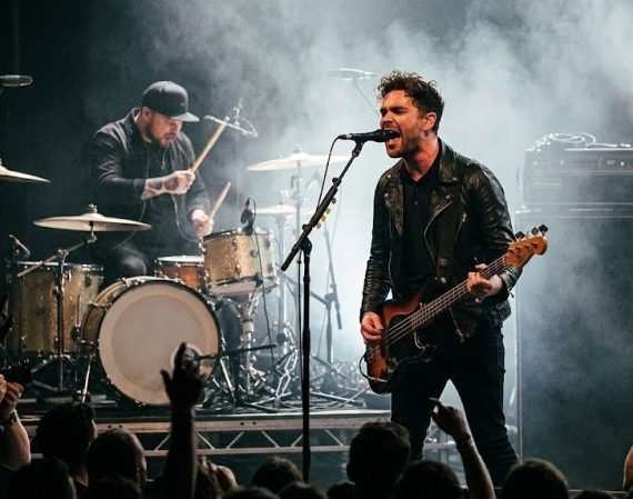 Royal Blood lanza "Dead Company" y anuncia nuevo álbum