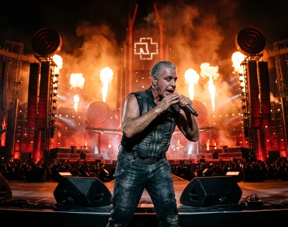 Rammstein estrena video en vivo de "Deutschland" y anuncia película