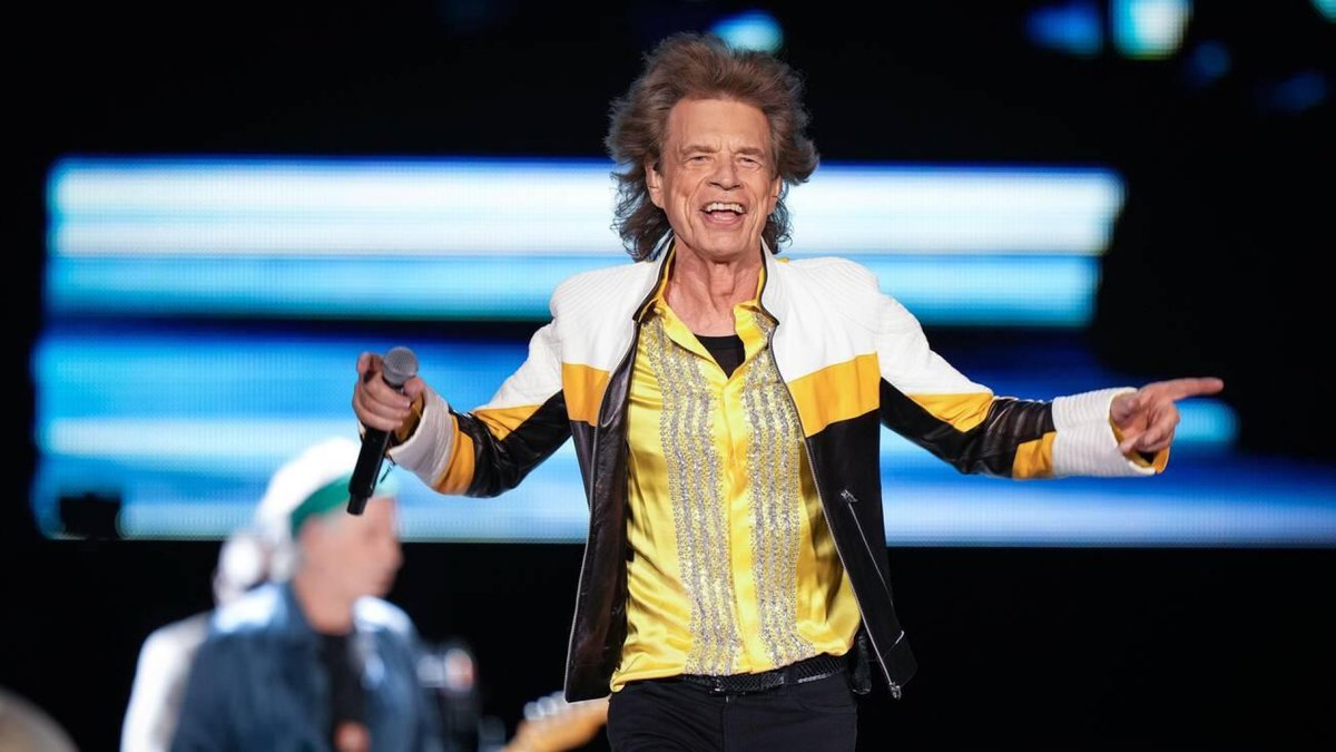 The Rolling Stones estrenan "Mr. Charm" con Skarsgård
