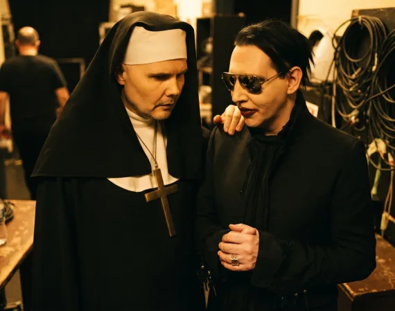 Billy Corgan defiende su amistad con Marilyn Manson por su fe cristiana